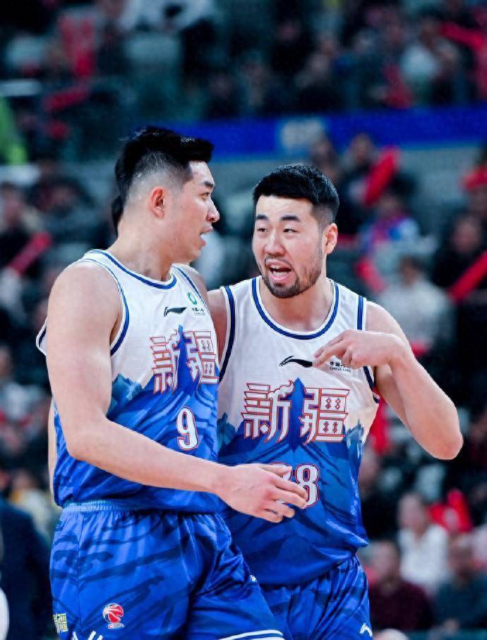 Karsa在加拿大队比赛中出色防守，出色防守引发热议！
